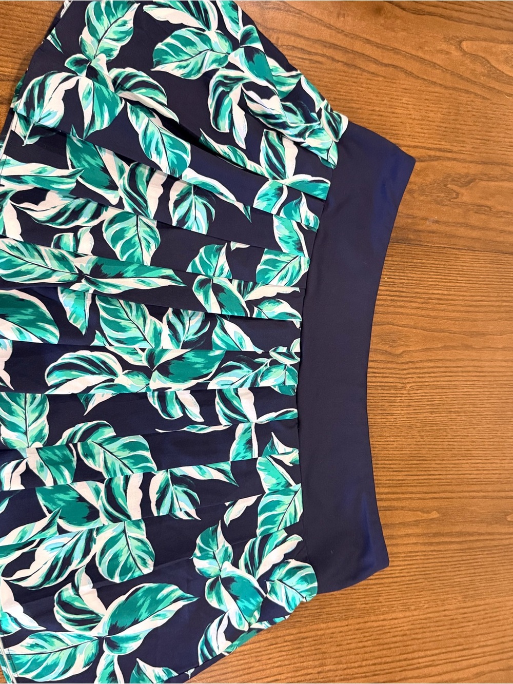 Tommy Bahama Everyday Active Skort XXL Navy Tropical Leaf Golf Tennis Pickleball